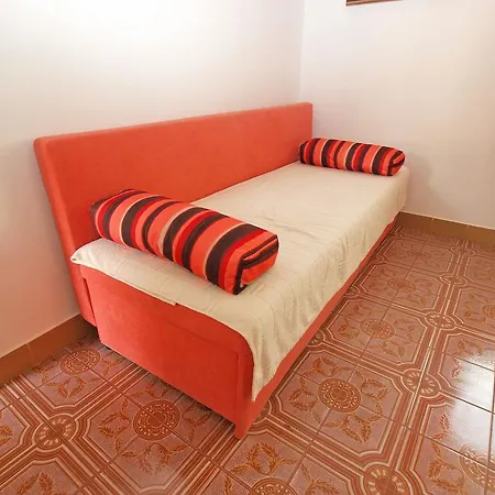 Apartmán Mirna Pomer 256